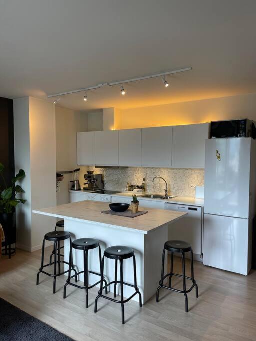 Apartament Beautiful Fjord View, High Standard, Fully Equipped Ålesund Zewnętrze zdjęcie